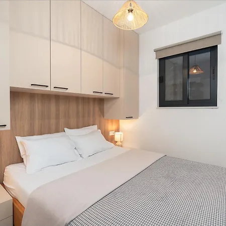 Ivas Mobile Homes & Heated Pool