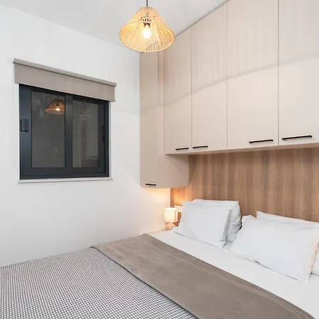 Ivas Mobile Homes & Heated Pool